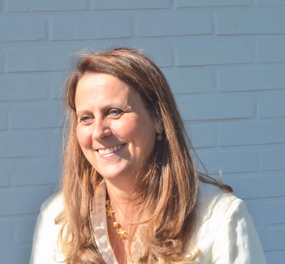 Gabriella Mindfulness coaching session in a serene Brussels studio